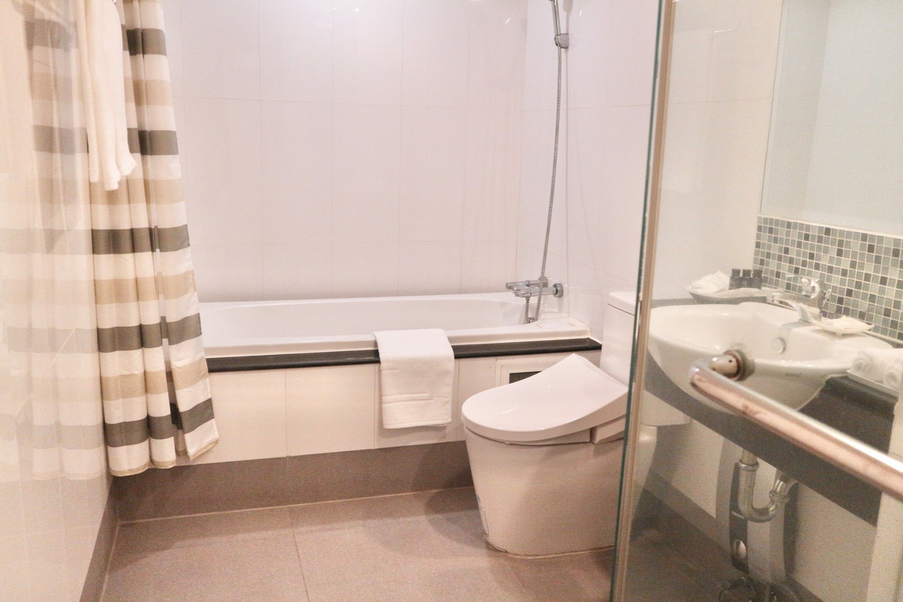 King Suite