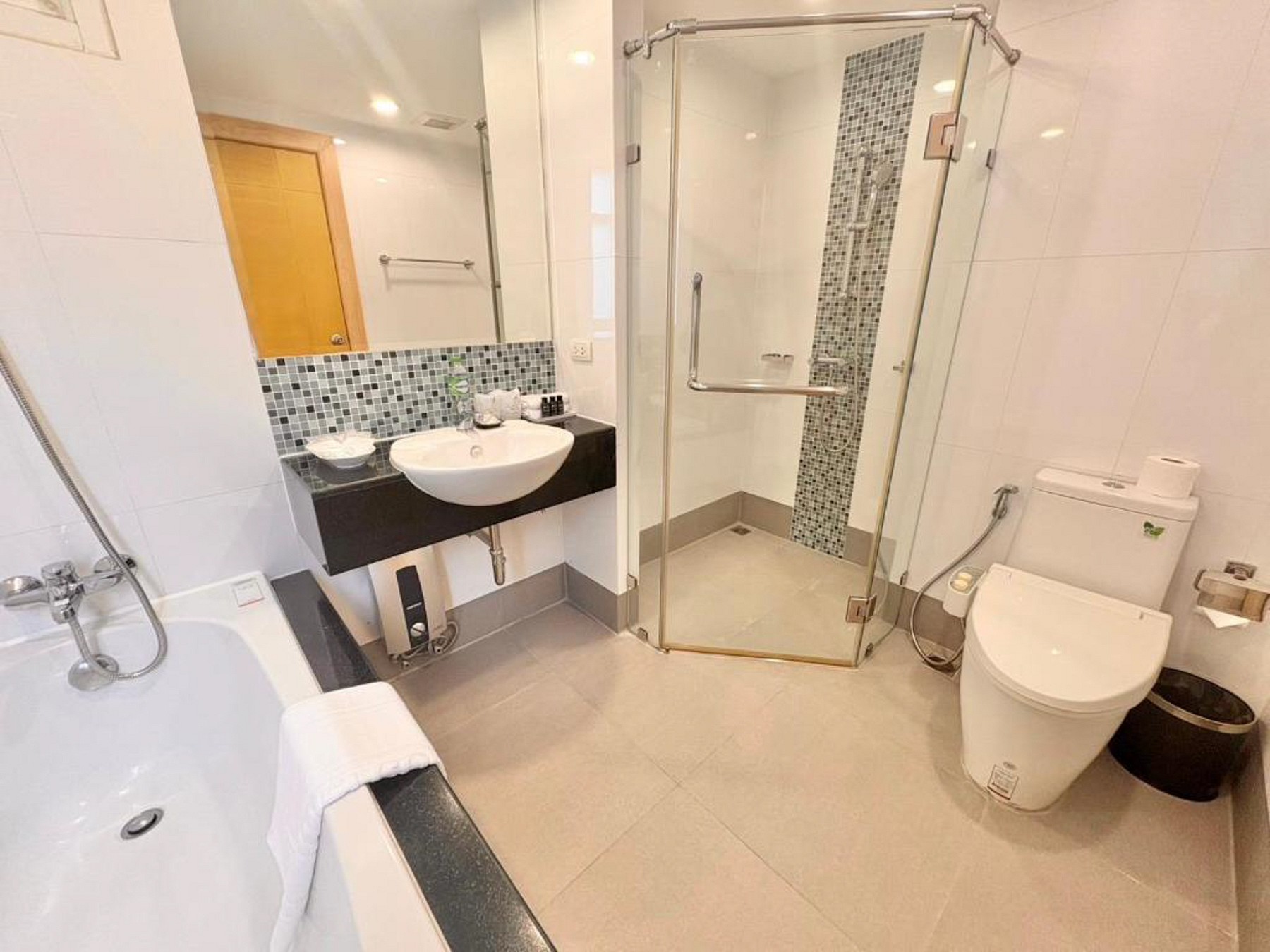 Executive Suite